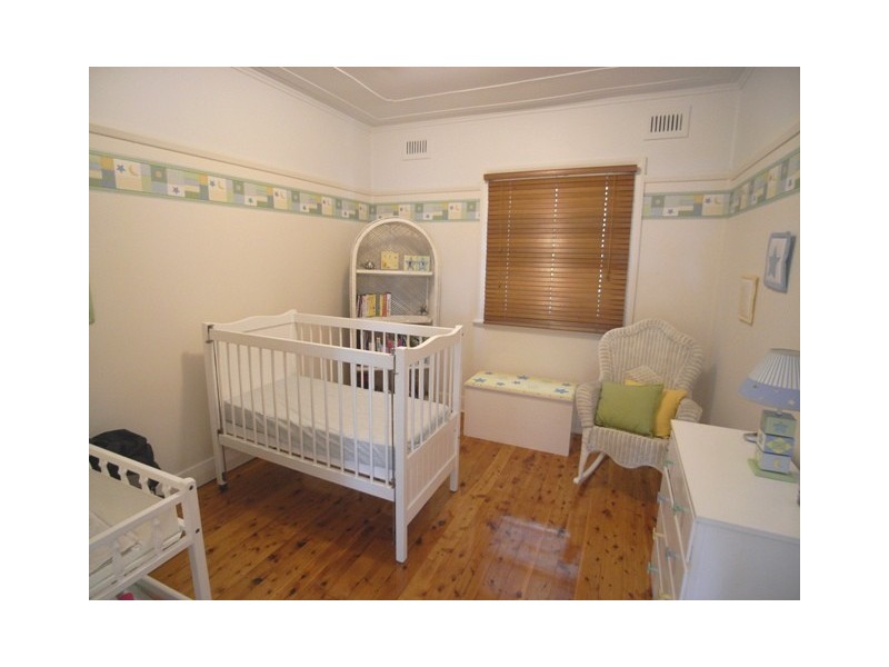 113 Barton Street, Mayfield NSW 2304