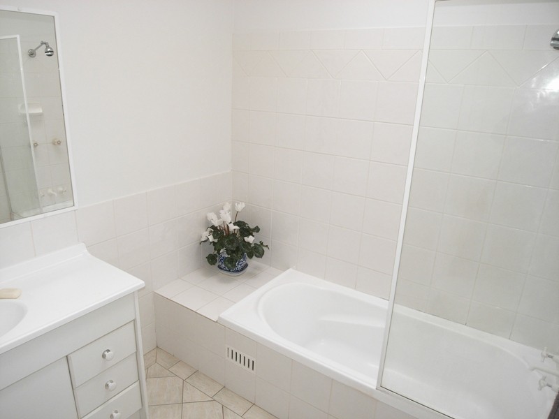 4/47a Crebert Street, Mayfield East NSW 2304