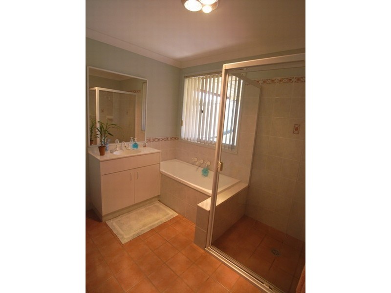 35 Wilton Drive, East Maitland NSW 2323