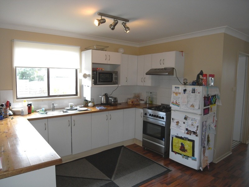 12a Margaret Street, Mayfield East NSW 2304