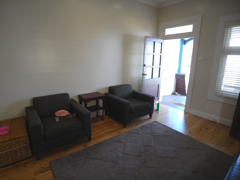 28 Sunnyside Street, Mayfield NSW 2304