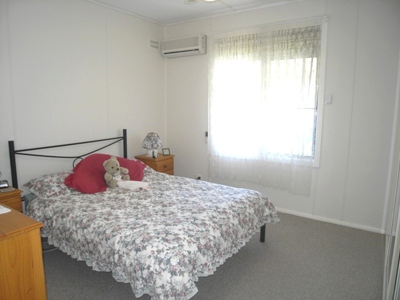 15 Crown Street, Stockton NSW 2295