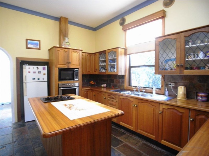 4 Elizabeth Street, Mayfield NSW 2304