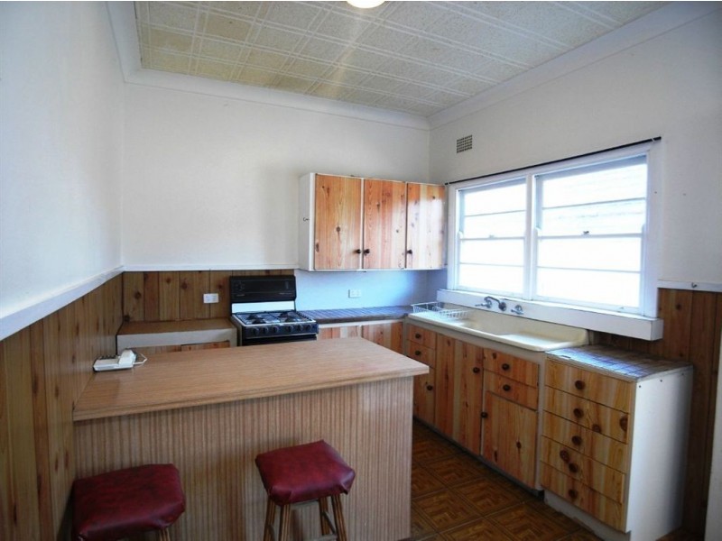 40 Vera Street, Waratah NSW 2298