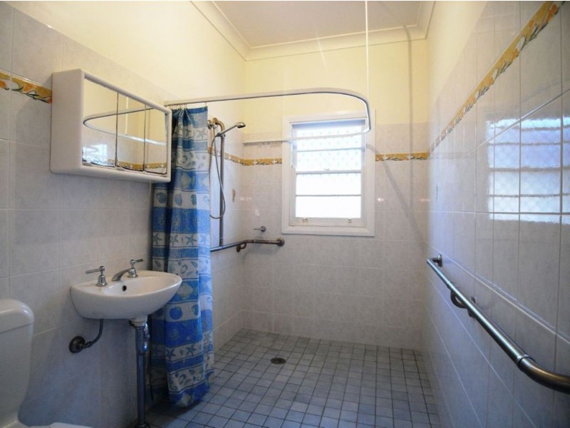 40 Vera Street, Waratah NSW 2298