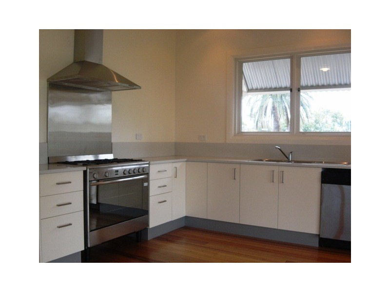 2 Mounter Street, Mayfield NSW 2304