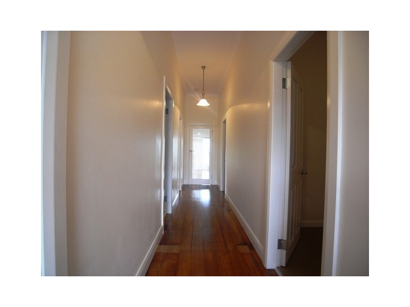 2 Mounter Street, Mayfield NSW 2304