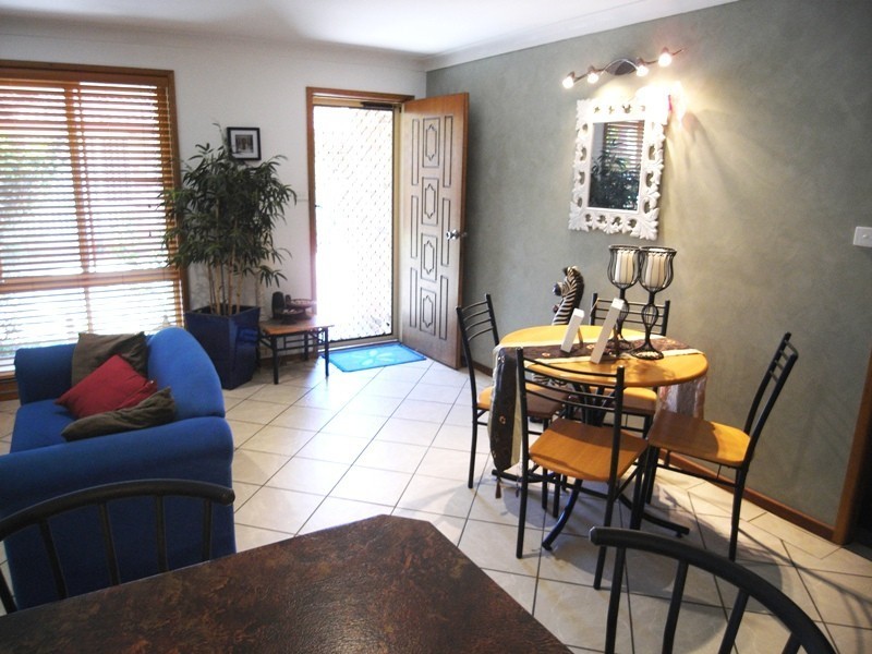 4/49 Crebert Street, Mayfield East NSW 2304