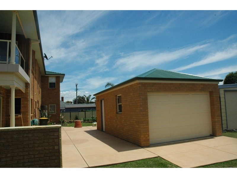 1 Cardigan Street, Stockton NSW 2295