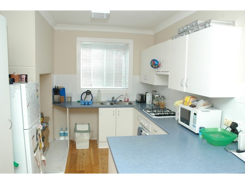 8 Rawson street, Mayfield NSW 2304