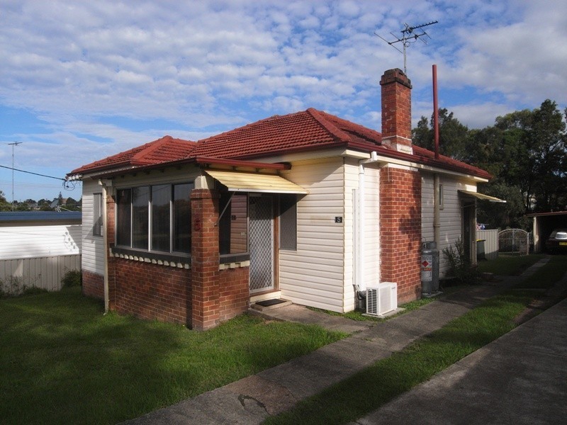 5 Frances Street, Wallsend NSW 2287
