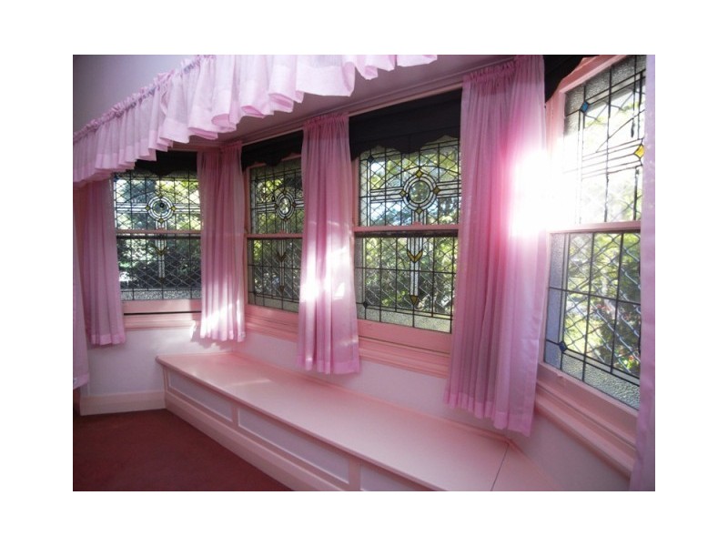 37 Buruda Street, Mayfield NSW 2304