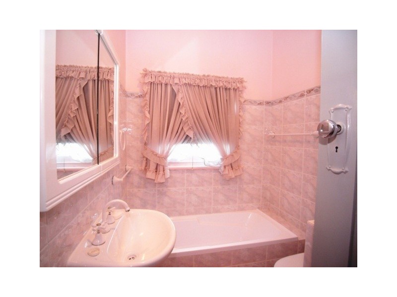 37 Buruda Street, Mayfield NSW 2304