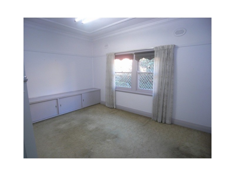 37 Buruda Street, Mayfield NSW 2304