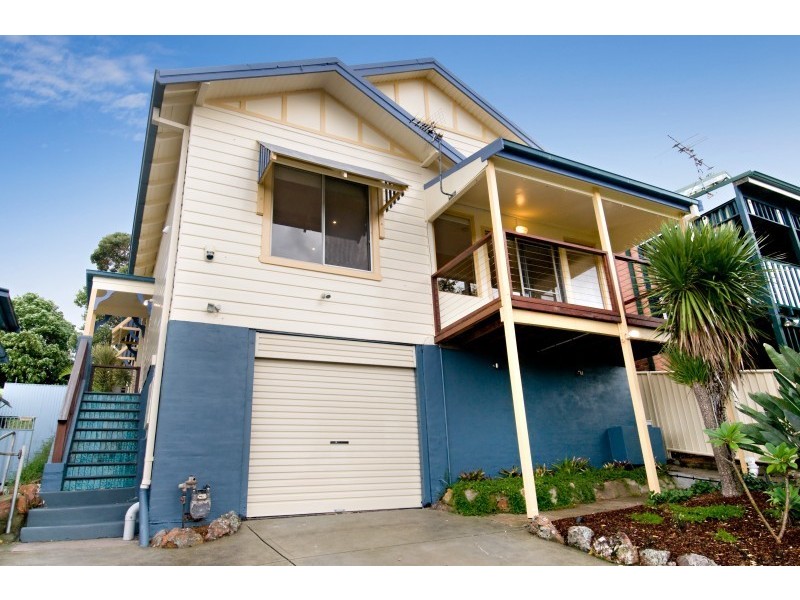 17 Cross Street, Mayfield NSW 2304