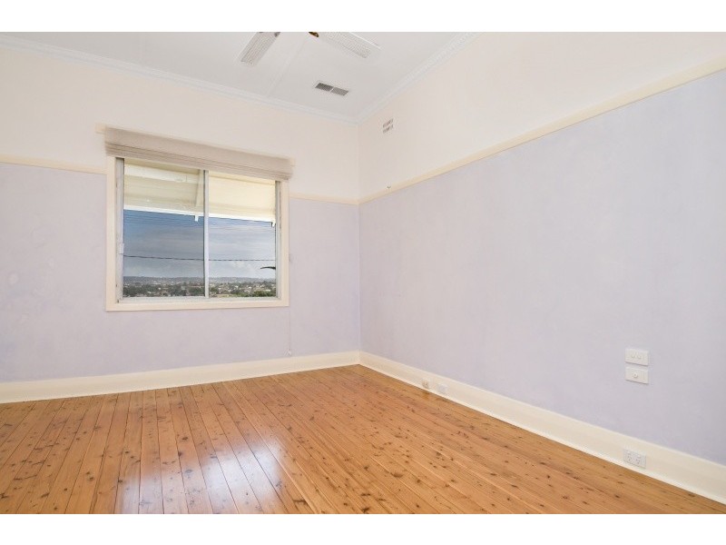 17 Cross Street, Mayfield NSW 2304