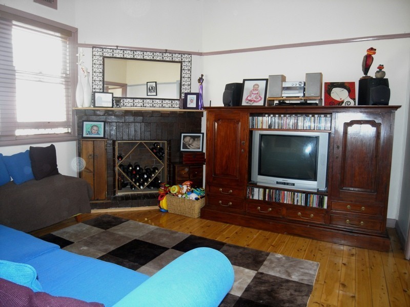 100 Elizabeth Street, Mayfield NSW 2304