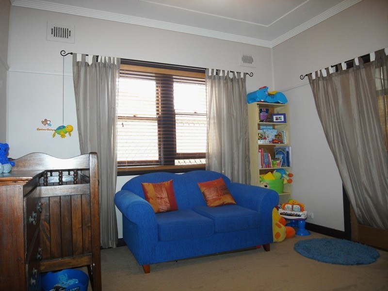 100 Elizabeth Street, Mayfield NSW 2304