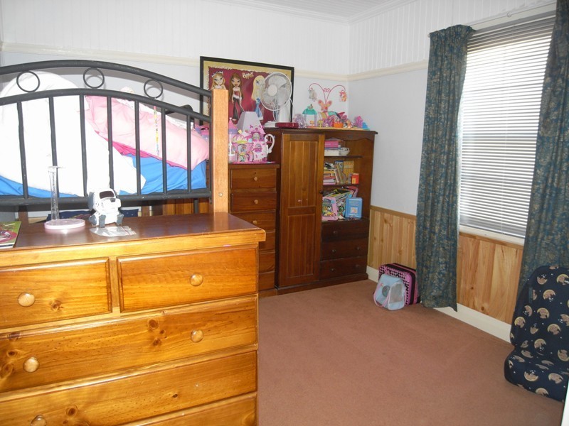 93 Woodstock Street, Mayfield NSW 2304