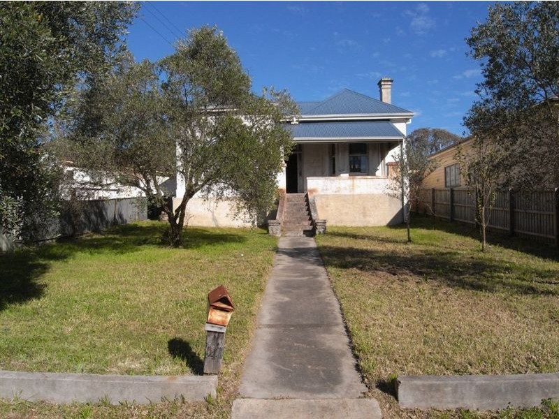 141 Crebert Street, Mayfield NSW 2304