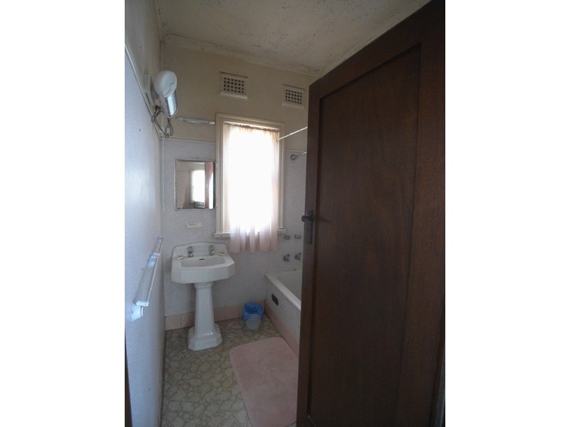 32 Groongal Street, Mayfield NSW 2304