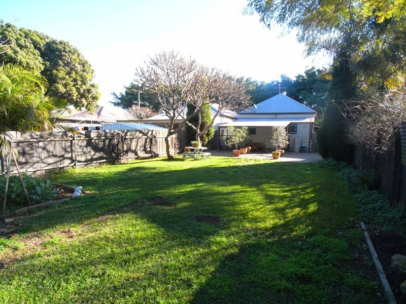 41 William Street, Mayfield NSW 2304