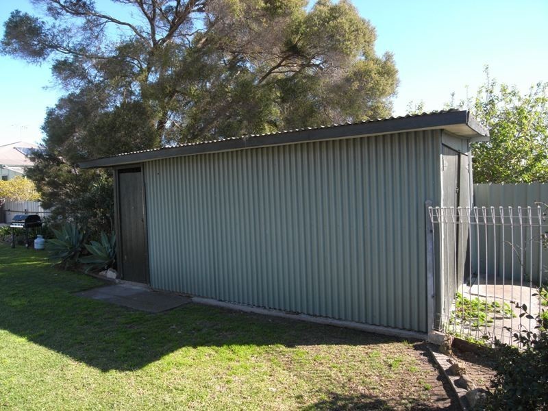 72 Sunderland Street, Mayfield NSW 2304