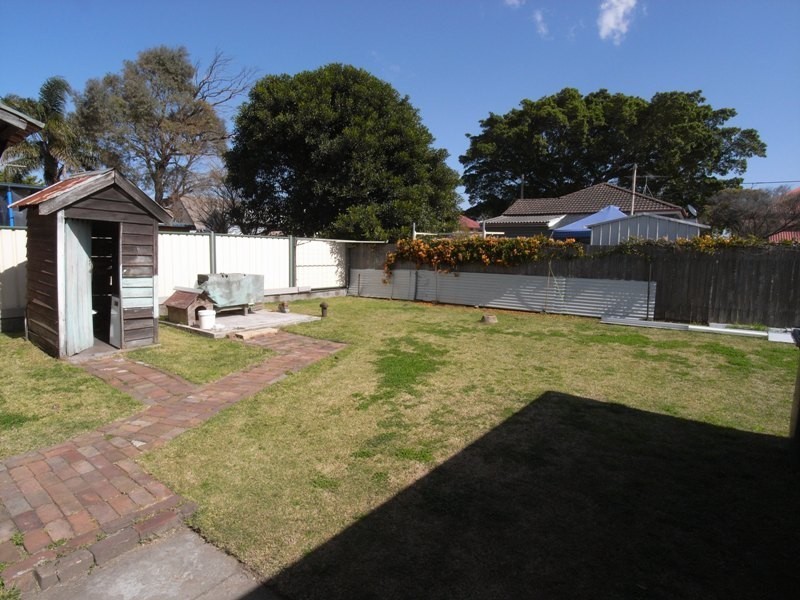 69 Bourke Street, Carrington NSW 2294