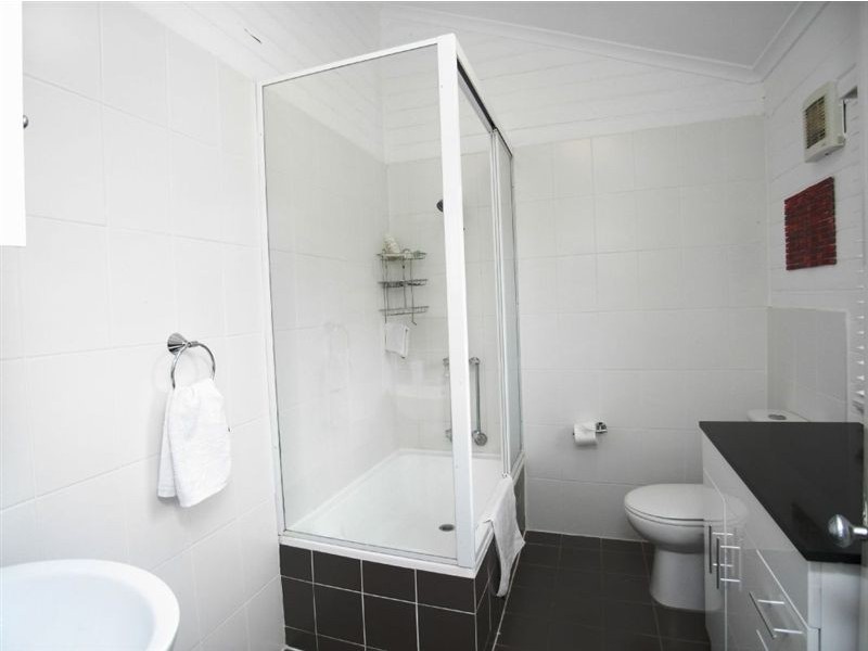 7 Barclay Street, Mayfield NSW 2304