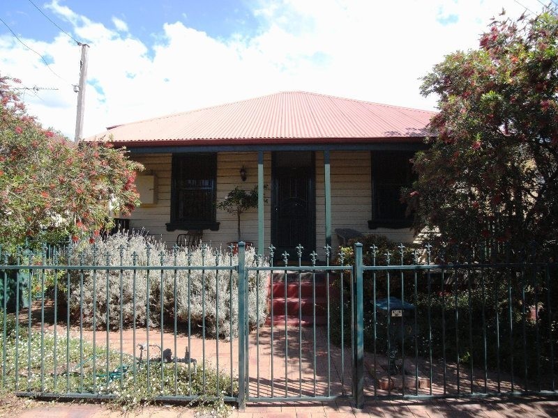 9 Mounter Street, Mayfield East NSW 2304