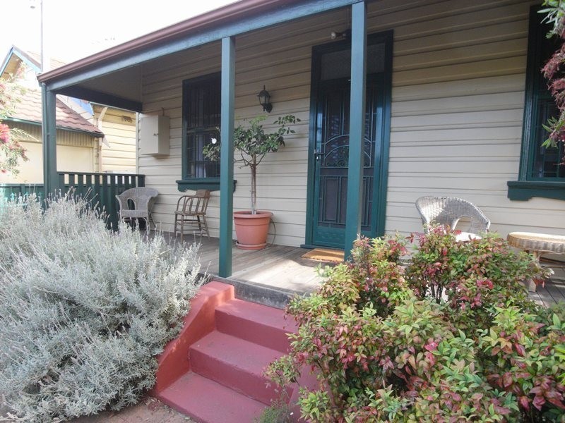 9 Mounter Street, Mayfield East NSW 2304