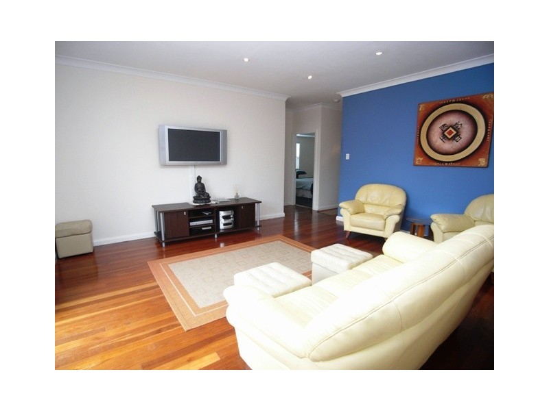 23 King Street, Waratah West NSW 2298