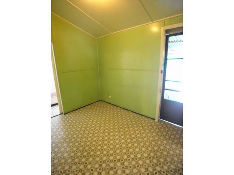 16 Hart Street, Mayfield NSW 2304