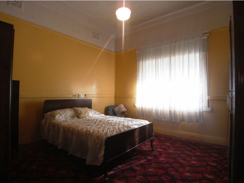 18 Rawson Street, Mayfield NSW 2304