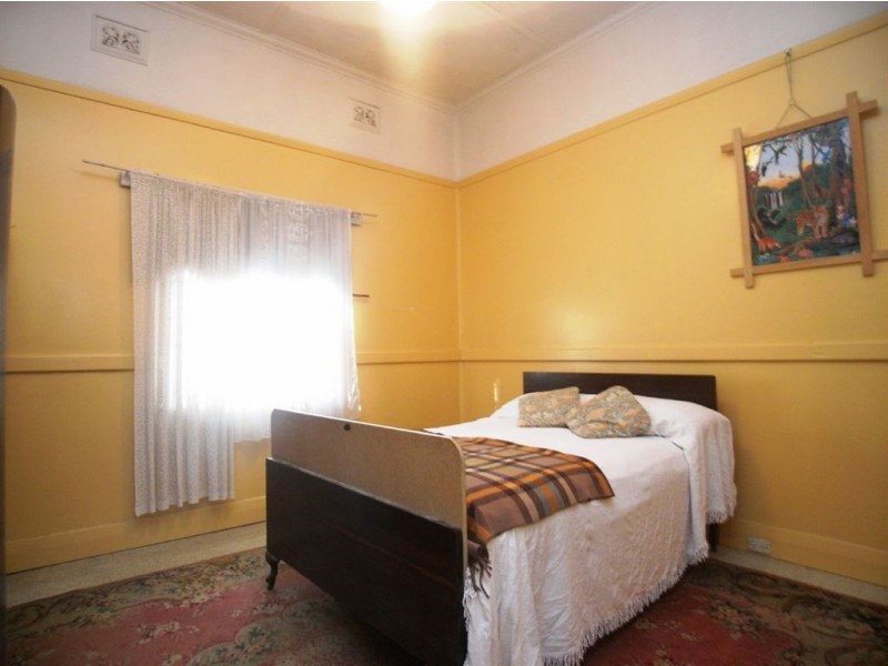 18 Rawson Street, Mayfield NSW 2304