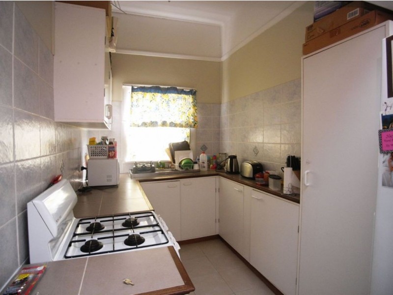 8 Wilkinson Street, Mayfield NSW 2304