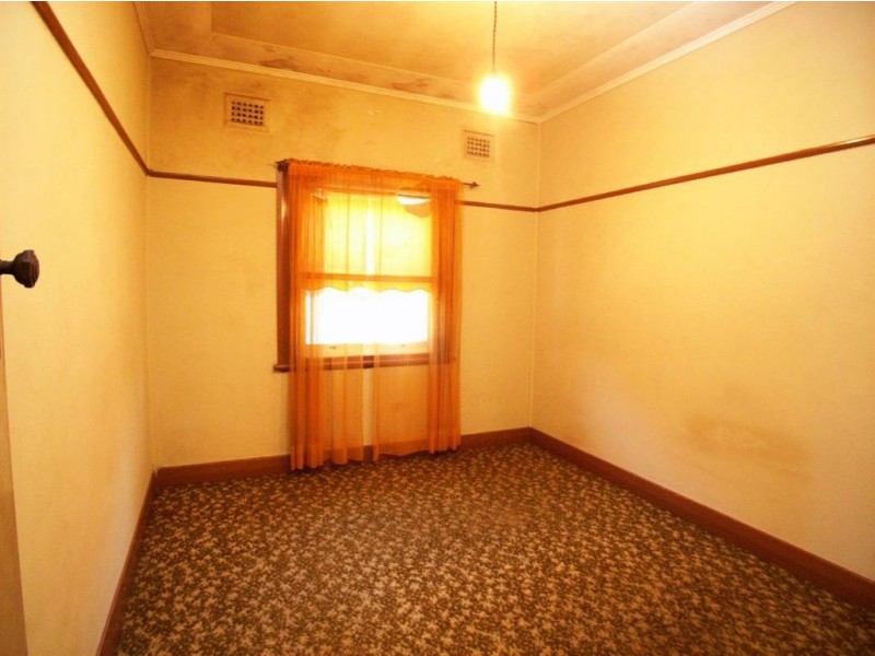 34 Woodstock Street, Mayfield NSW 2304