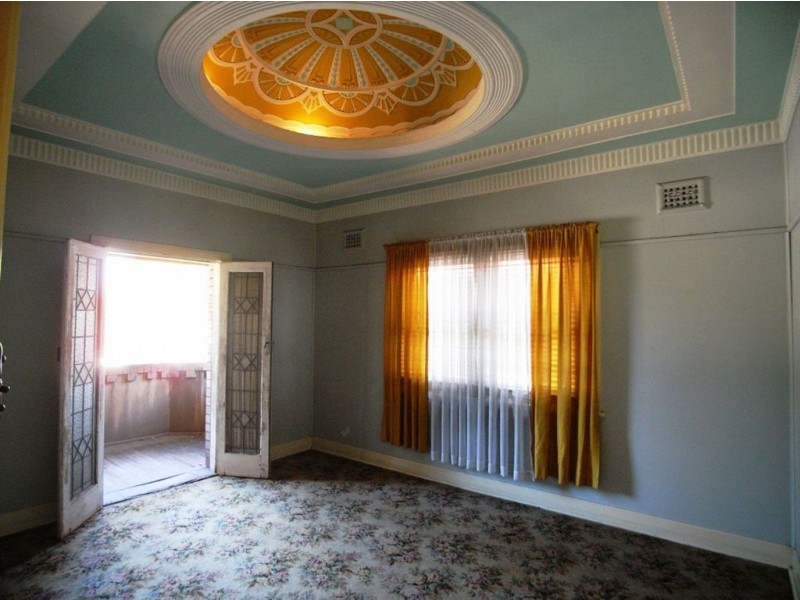 34 Woodstock Street, Mayfield NSW 2304