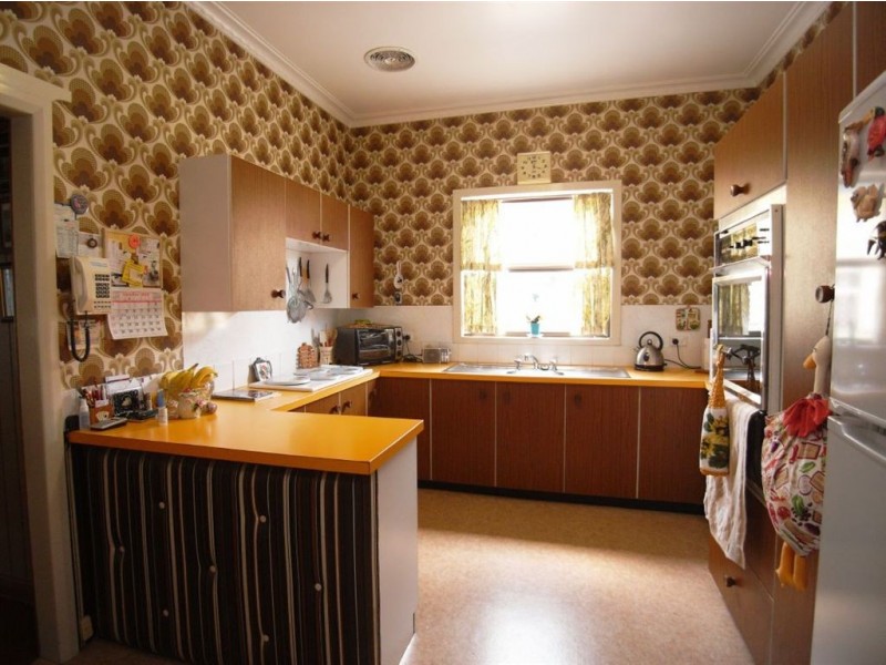 17 Burnett Street, Mayfield NSW 2304