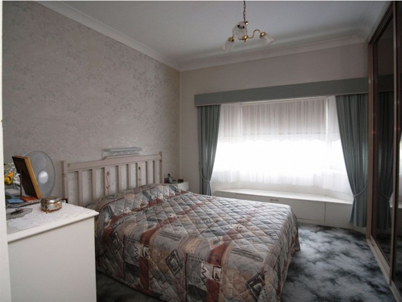 17 Burnett Street, Mayfield NSW 2304