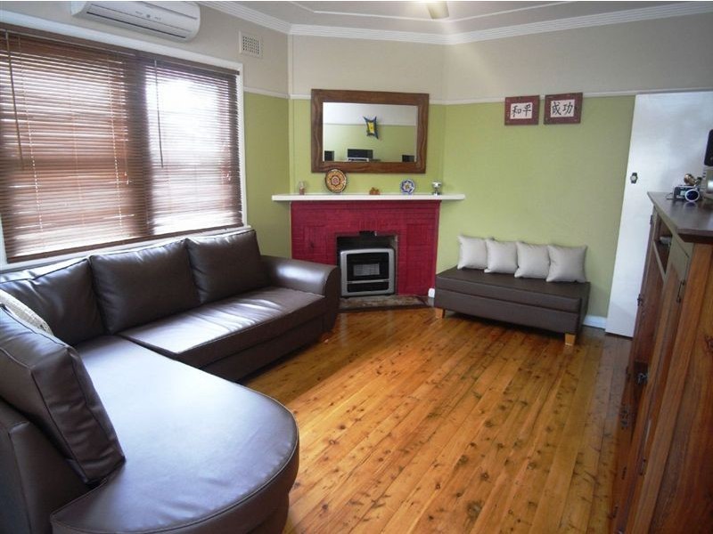 5 Sharpe Street, Mayfield NSW 2304