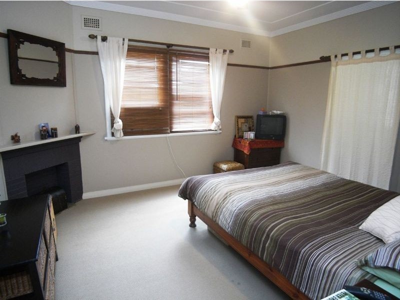 5 Sharpe Street, Mayfield NSW 2304