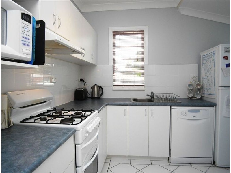 5 Sharpe Street, Mayfield NSW 2304