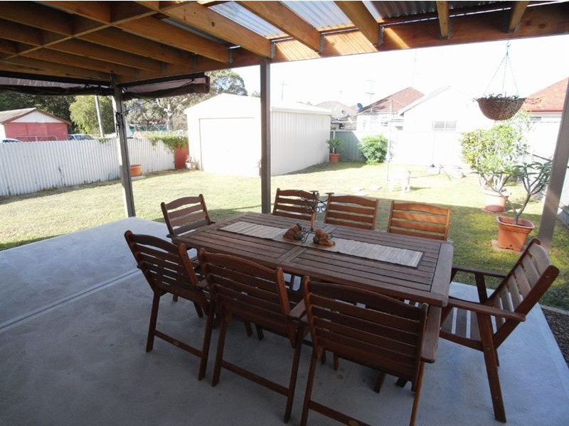 5 Sharpe Street, Mayfield NSW 2304