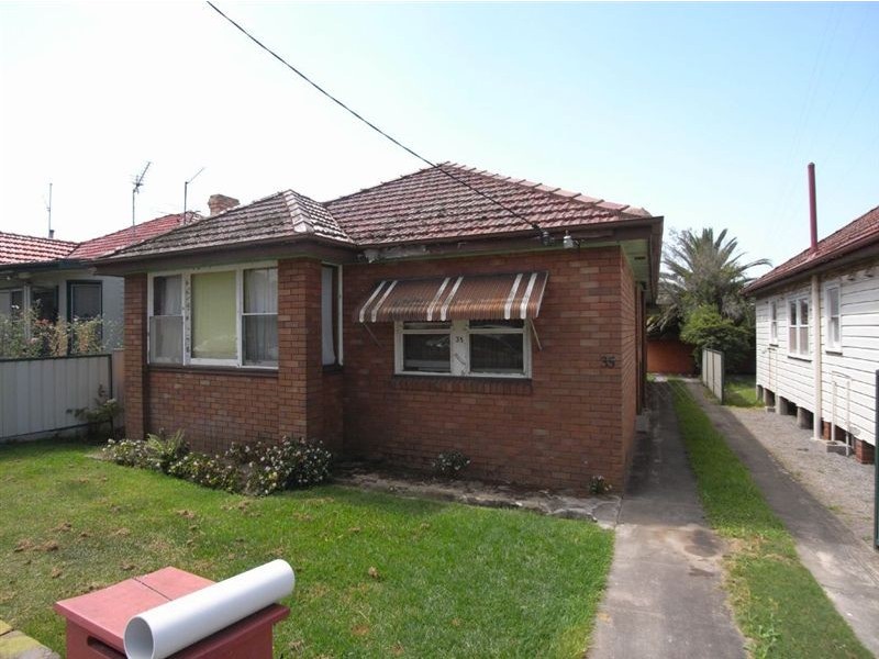 35 Dawson street, Waratah NSW 2298