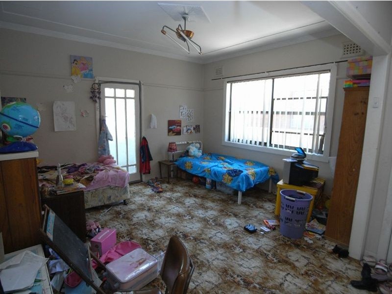 16 Cadell Ave, Mayfield NSW 2304