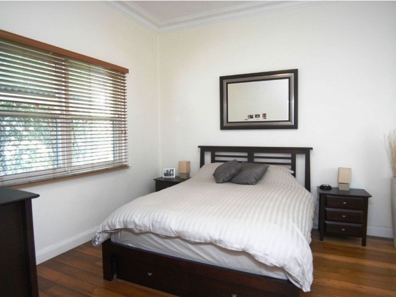 2 Mounter Street, Mayfield NSW 2304