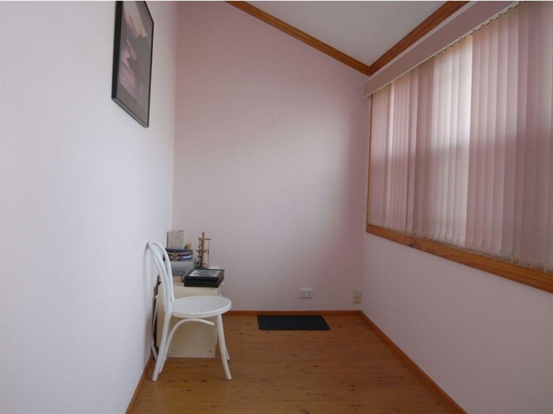 68 Sunderland, Mayfield NSW 2304