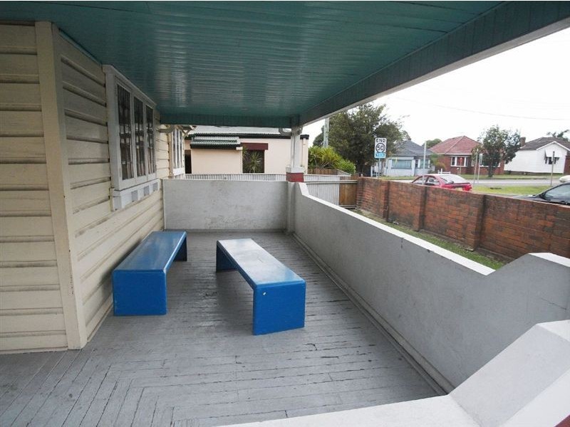 9 Werribi street, Mayfield West NSW 2304