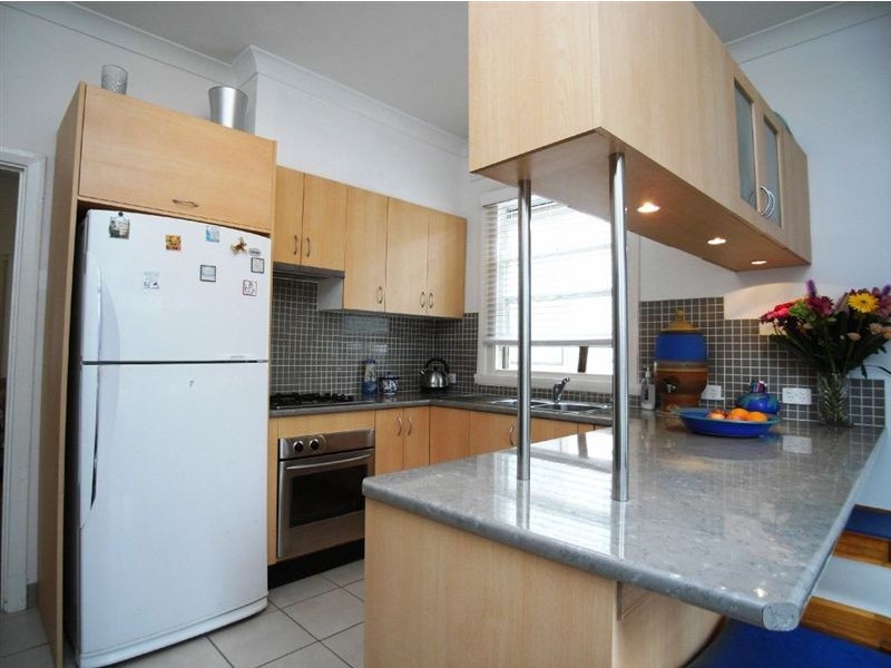 4 Griffith Street, Mayfield NSW 2304